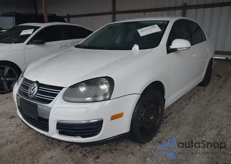 2009 Volkswagen Jetta S z USA, uszkodzony, nr VIN 3VWJM71K79M077036